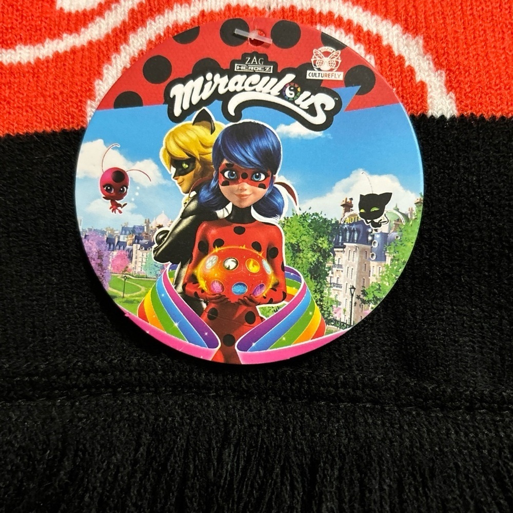 Miraculous Ladybug Cat Noir Winter Scarf Double Sided Culturefly NEW - Picture 4 of 4